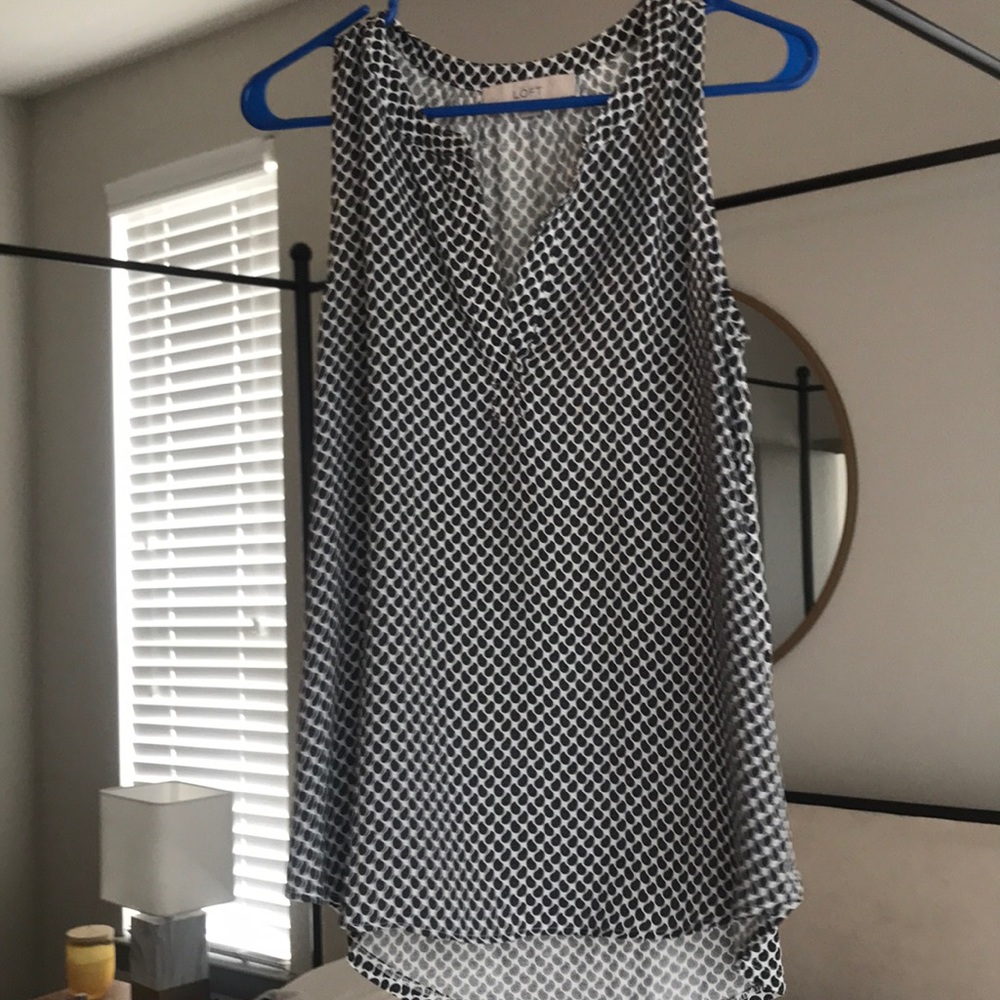 Split neck paisley shell